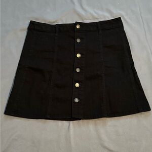 🎀 Women’s Black Denim Jeans Skirt Stretch Button Down Size 10 Faded Glory Brand